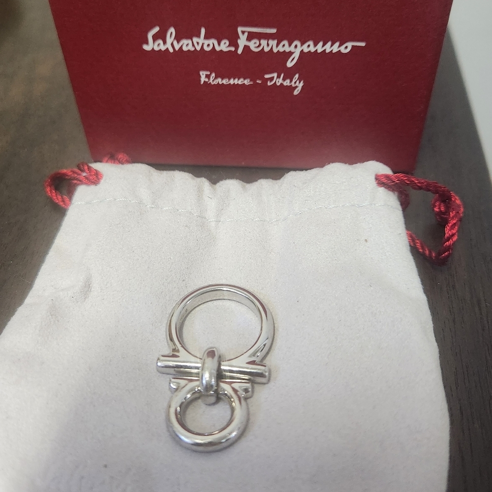 Salvatore Ferragamo silver ring